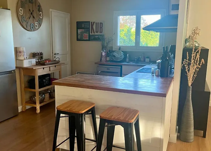 Vila Jolie Maison De Proche