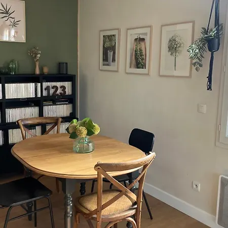 Jolie Maison De Proche لا تاسْتْ دو بوك