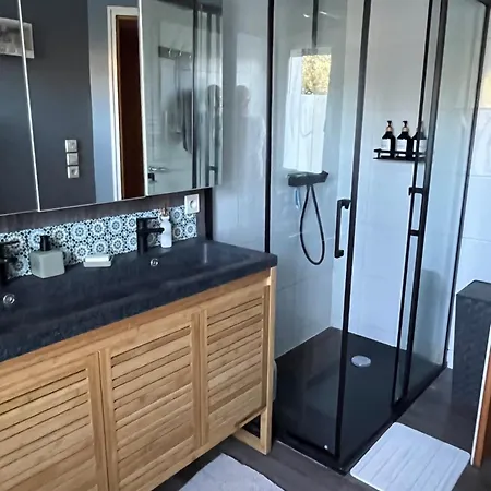 Jolie Maison De Proche *