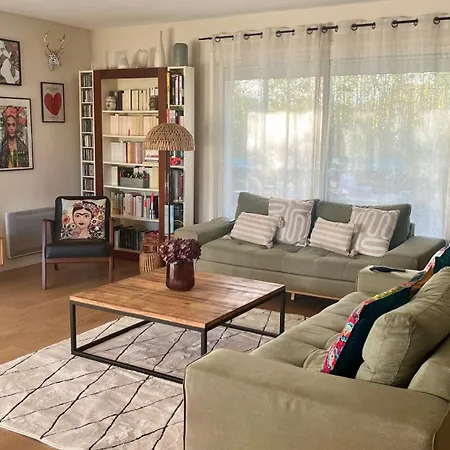 فيلة Jolie Maison De Proche لا تاسْتْ دو بوك